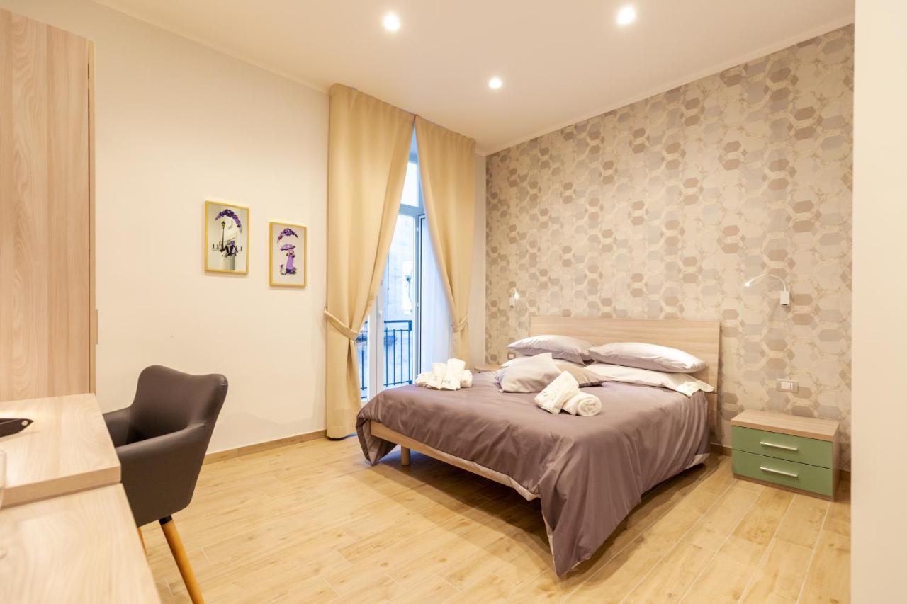 Toledo Rose Hotel Napoli Bagian luar foto