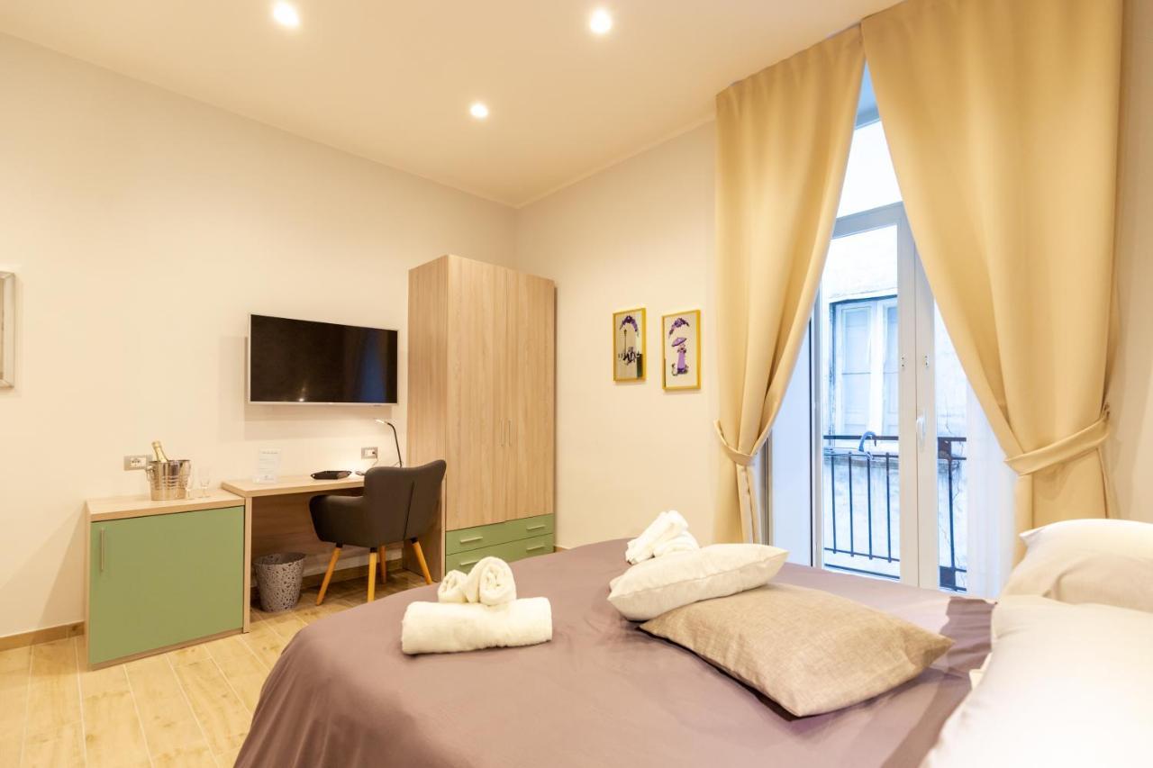 Toledo Rose Hotel Napoli Bagian luar foto