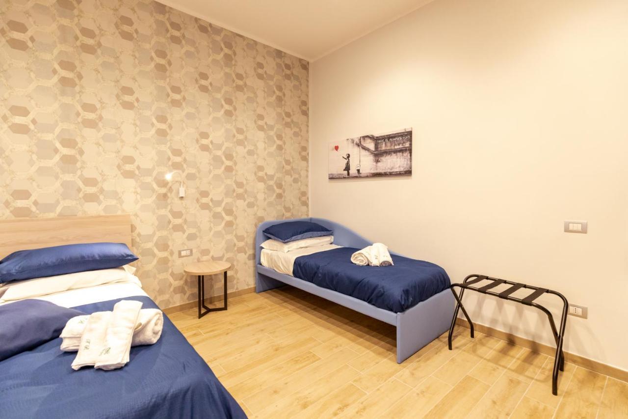 Toledo Rose Hotel Napoli Bagian luar foto